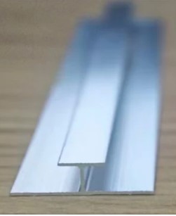 Profilé de finition pour panneau PVC- INOX MILIEU