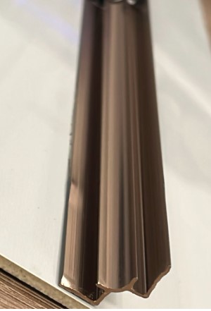Profilé de finition pour panneau PVC- BRONZE ANGLE DESIGN